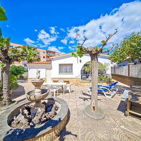 Litoral - Casa Cavall Bernat Only Families Holiday home